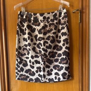 BANANA REPUBLIC Leopard Print Skirt